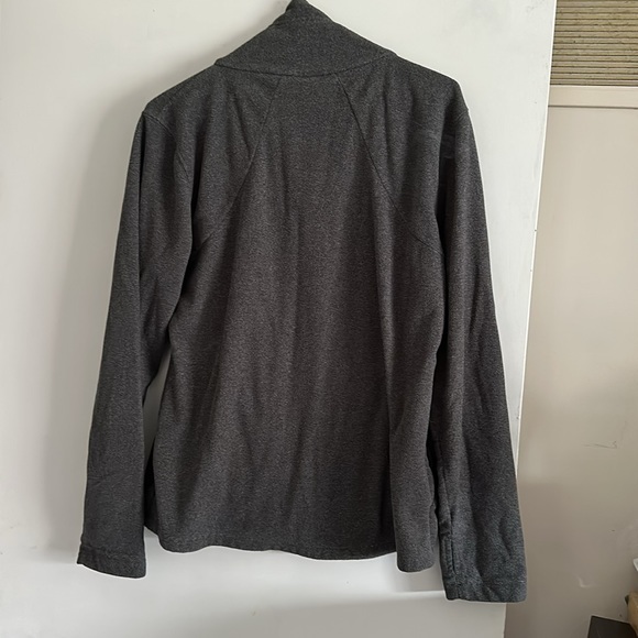 Grey Avia Sweater size Medium - Picture 3 of 3